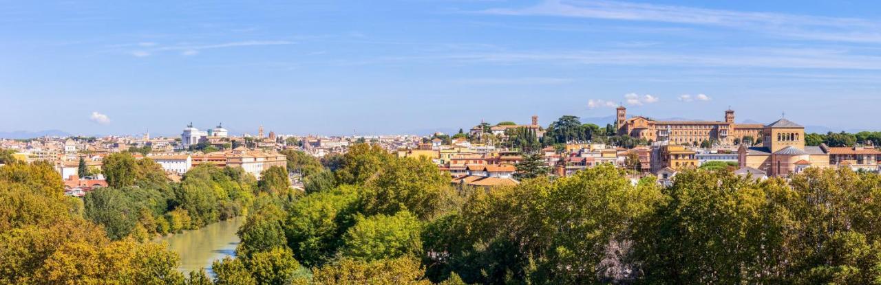 Penthouse With A Panoramic Rooftop In Trastevere With Seasonally Jacuzzi Roma Exterior foto